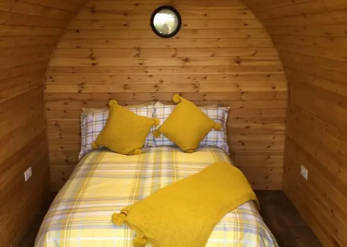 Cosy Glamping Pod