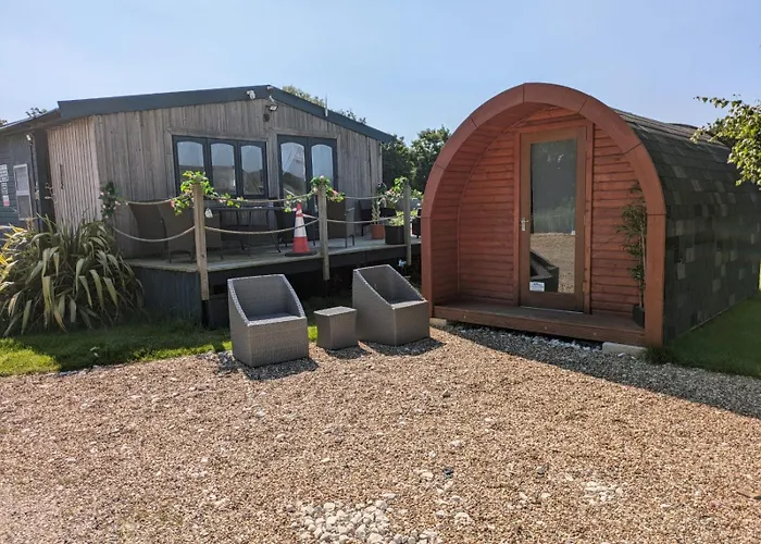 Cosy Glamping Pod