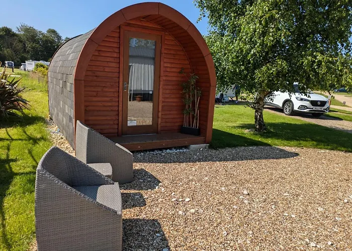 Cosy Glamping Pod
